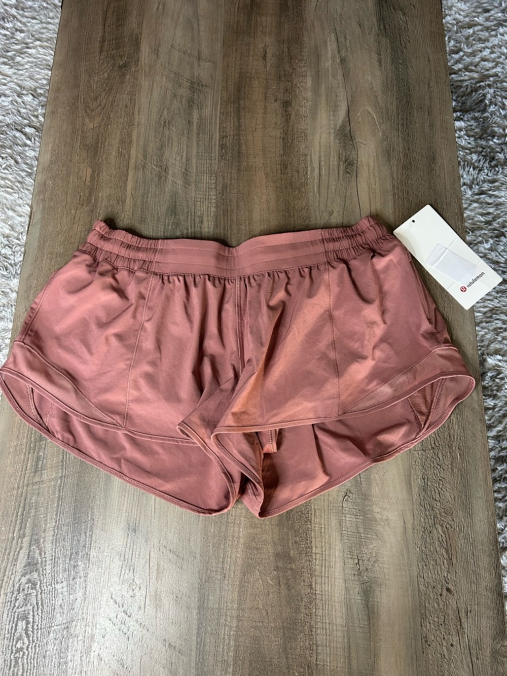 NWT Lululemon Hotty Hot LR Shorts 2.5” Sz 12 *Red Clay*